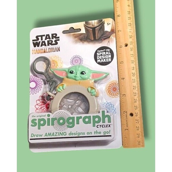 Disney Star Wars Grogu Spirograph Cyclex Hasbro 5+ Compact Collectors Travel Toy - Picture 10 of 16